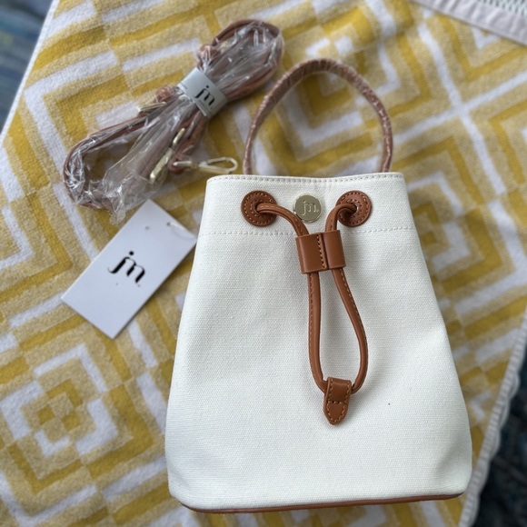 Handbags - Jessica Moore Canvas Drawstring Bucket bohemian Hobo Bag NWT
